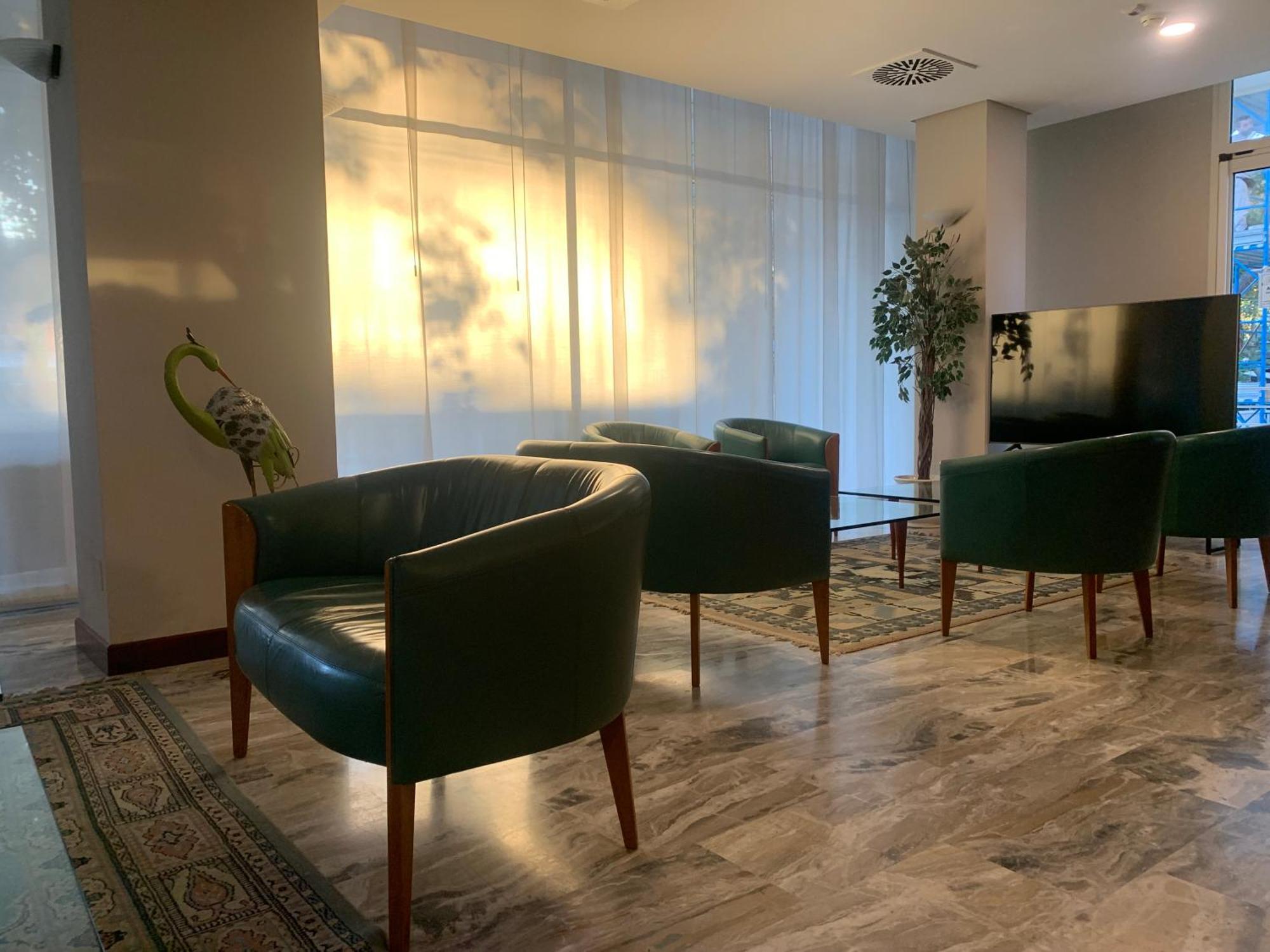 Hotel Audi Frontemare Rimini Bagian luar foto
